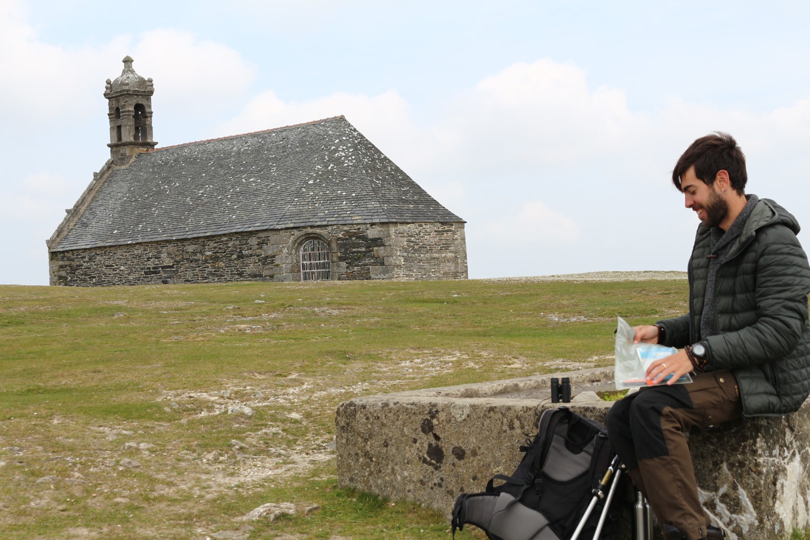Vue de la chapelle Saint-Michel de Brasparts